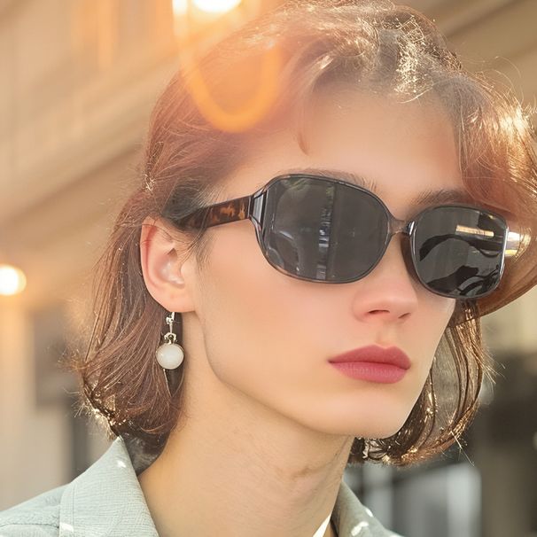 Curved Screen Sunglasses Show The Queen's High End Sense Of Square Round Face Anti Ultraviolet 9053 Sunglasses_viptrois.com