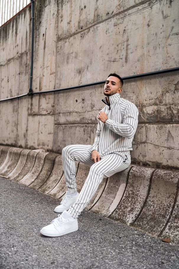 2024 New Spring and Autumn Stripe for Men's Fitness Running Long sleeved Sweater Slim Fit Pants Set_viptrois.com