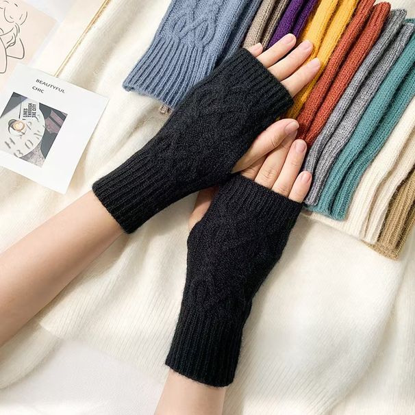 Knitted Touch Screen Cable Knit Short Wrist Warmers Autumn Winter New Women's Fashionable Warm Sleeve Fingerless_viptrois.com