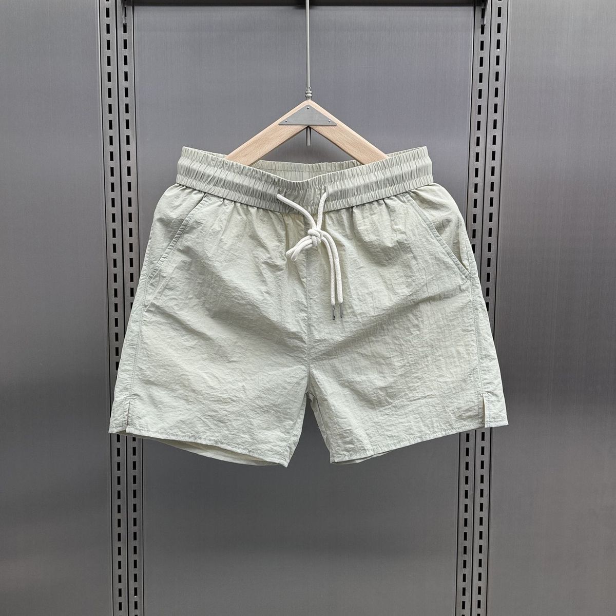 Men's Clothing Trendy Casual Three Quarter Pants Couple Drawstring Solid Color Beach Pants_viptrois.com