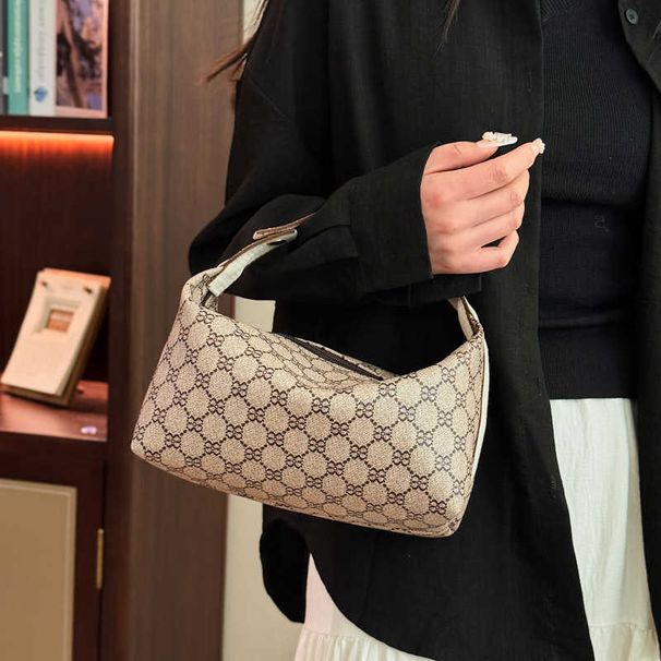 Storage Bags Fashion Large Capacity Travel Carry On Cosmetics Storage Bag Convenient Travel Waterproof Cosmetic Bag_viptrois.com