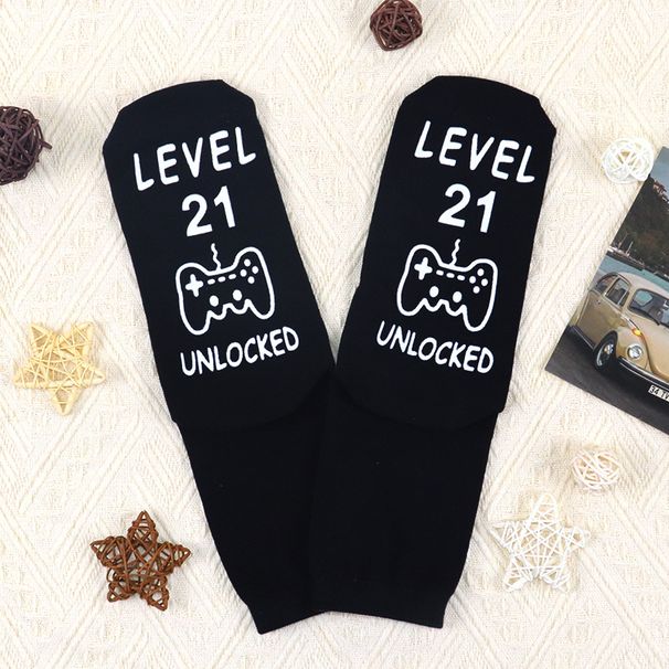 Cotton mid-tube socks casual sports cotton socks game socks sole letter non-slip adhesive socks_viptrois.com