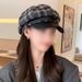2024 Korean Version Plaid Octagonal Beret For Women Spring And Autumn Newsboy Internet Celebrity Fashion Baseball Cap_viptrois.com
