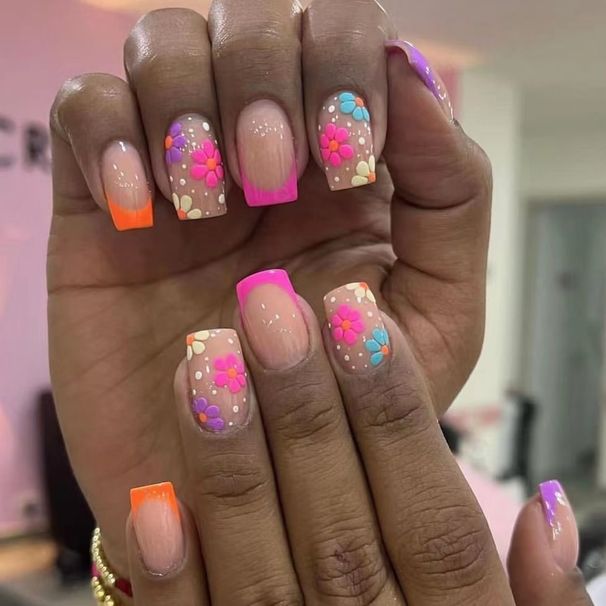 Short bright face early spring colorful flower nails foreign trade wear nail beauty nail piece nail sticker 24 pieces_viptrois.com