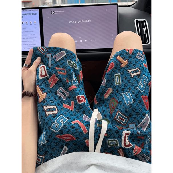 Unisex American Graffiti Letter Shorts – Summer Embroidery Casual 4/5 Length Quick-Dry Beach Pants – Streetwear & Retro Style_viptrois.com
