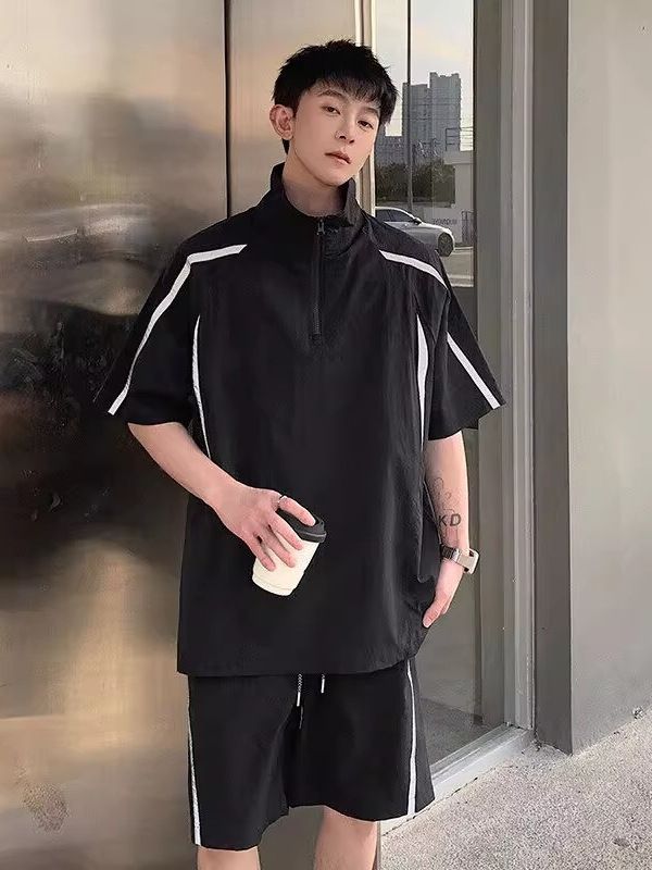 Men's Ice Silk Sun Protection Half Zip Short-Sleeved T-Shirt And Shorts Set Cool Stylish Summer Outfit Relaxed Casual Feel_viptrois.com