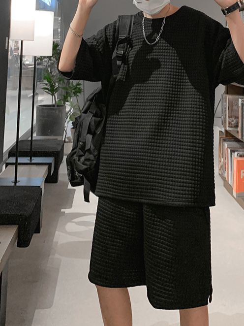 Men's Clothing Short Sleeved T Shirt Men's Casual Ins Summer Trend Loose Five Point Sleeve Clothes_viptrois.com