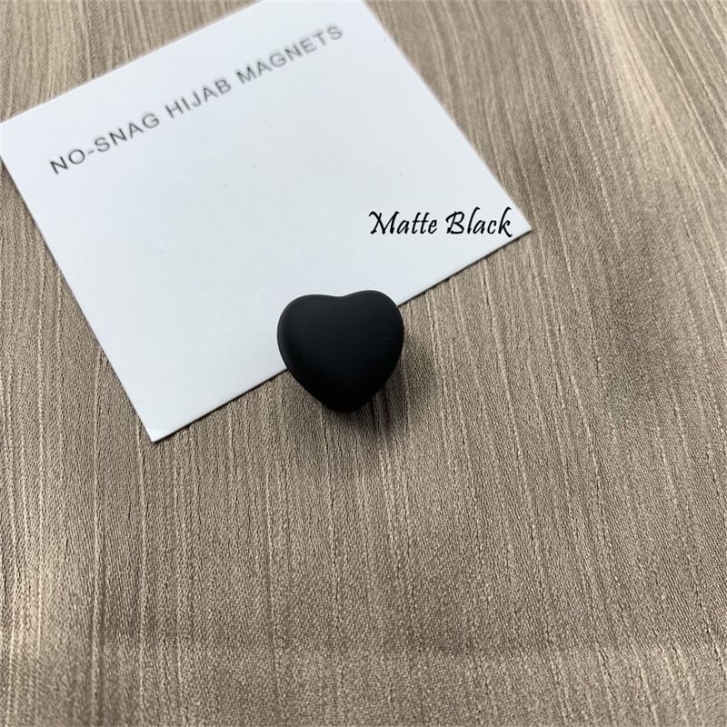 Unisex Strong magnet Heart magnet buckle Women's gauze scarf accessories shawl buckle scarf buckle accessories_viptrois.com