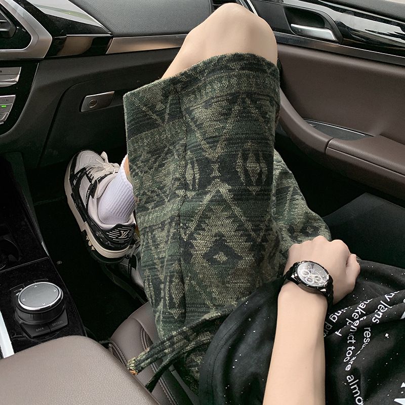 Men's American Style Distressed Shorts Summer Ethnic Print Design Vintage Casual Mid-Length Five Point Pants_viptrois.com