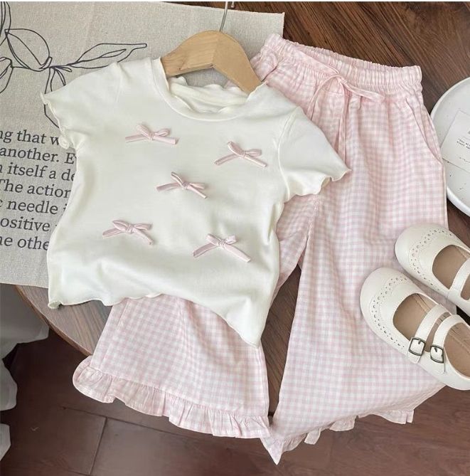 Mother & Kids Kids Clothing Color Striped Sleeveless Vest Plus Embroidered Jeans Set_viptrois.com
