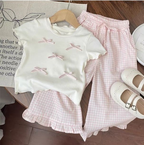 Mother & Kids Kids Clothing Color Striped Sleeveless Vest Plus Embroidered Jeans Set_viptrois.com