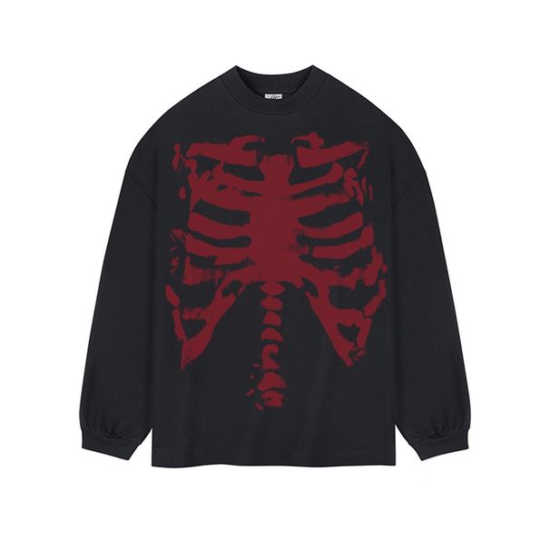 Heavyweight Cotton Streetwear Tee – Oversized Skull Print Long Sleeve Shirt (Relaxed Fit, Unisex Layering Essential) – Black/White_viptrois.com