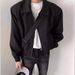 Minimalist Cropped Bomber Jacket – Men’s Padded Shoulder Zip-Up Coat, Solid Color Pilot-Inspired Streetwear_viptrois.com