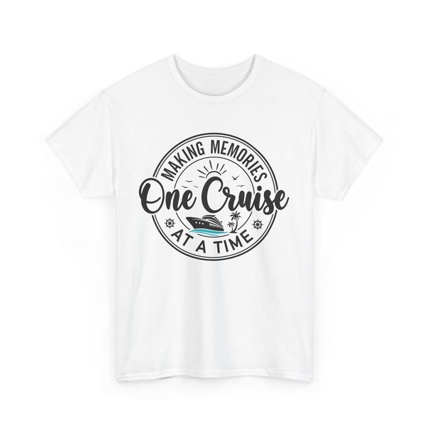 Love To Travel T-Shirt Mens Womens Tees Top | Perfect Tee For Exploring Places | Family Cruise Shirt_viptrois.com