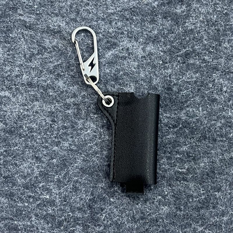 Creative Leather Lighter Protective Cover Key Chain Pendant Trendy People Wear Lighter Cover Accessories_viptrois.com