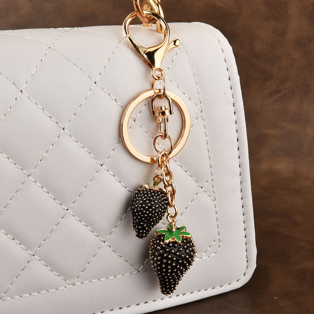 Bag Charm Fashion Small Strawberry Fruit Ladies Car Keychain Cute Alloy Keychain Key Ring Bag Pendant_viptrois.com