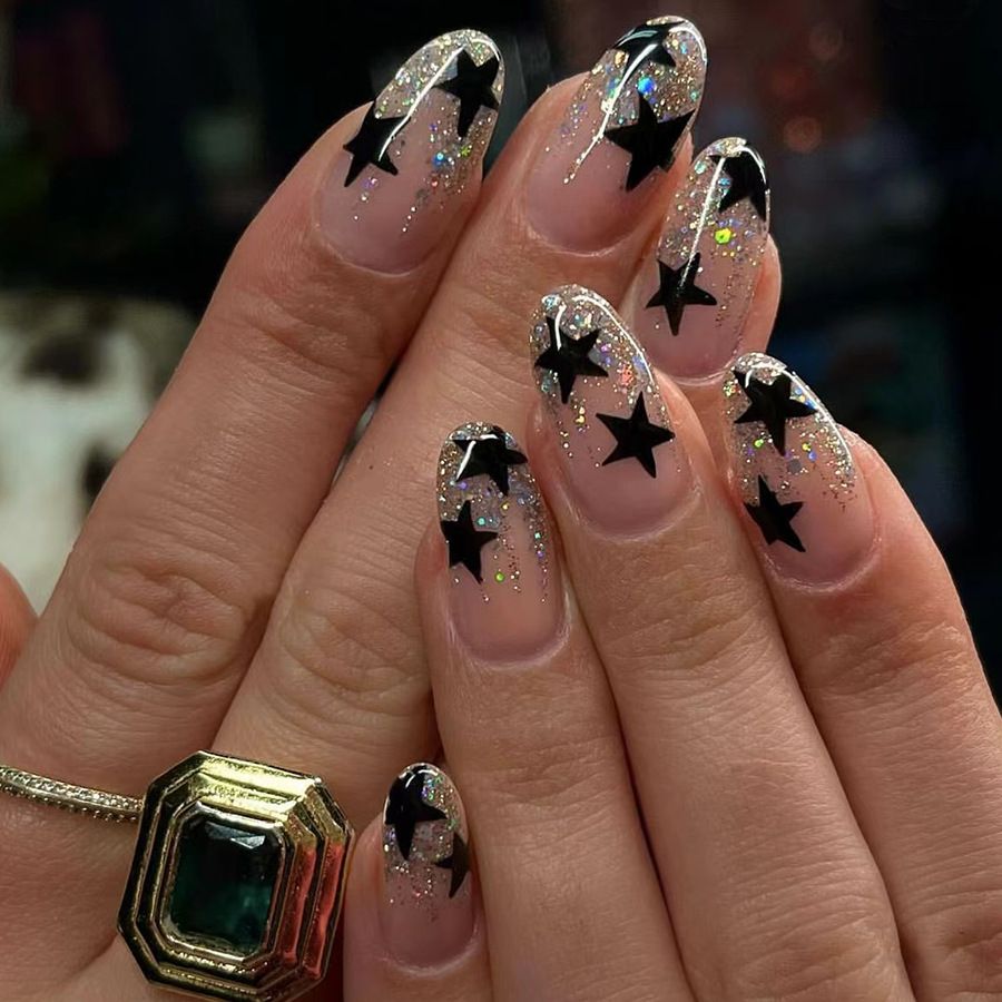 Short Glitter Five-pointed Star Glitter Almond Wearing Manicure Pieces Light Luxury Fashion Manicure Europe and America Foreign Trade ins24 Pieces_viptrois.com