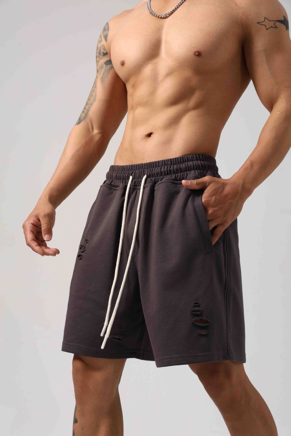 2025 Summer Loose Large Edition Sports Basketball Shorts Trendy Brand Ripped Casual Pants Men_viptrois.com