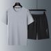 Men's Quick Drying Ice Silk Sports Suit Casual Round Neck Short Sleeved T-Shirt Two-Piece Set_viptrois.com