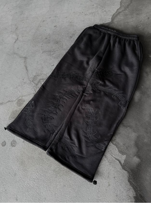 Men's Clothing Y2k Dark Sweatpants Pattern Embroidery Design Wide Leg Pants Street Hip Hop Loose Casual Pants_viptrois.com