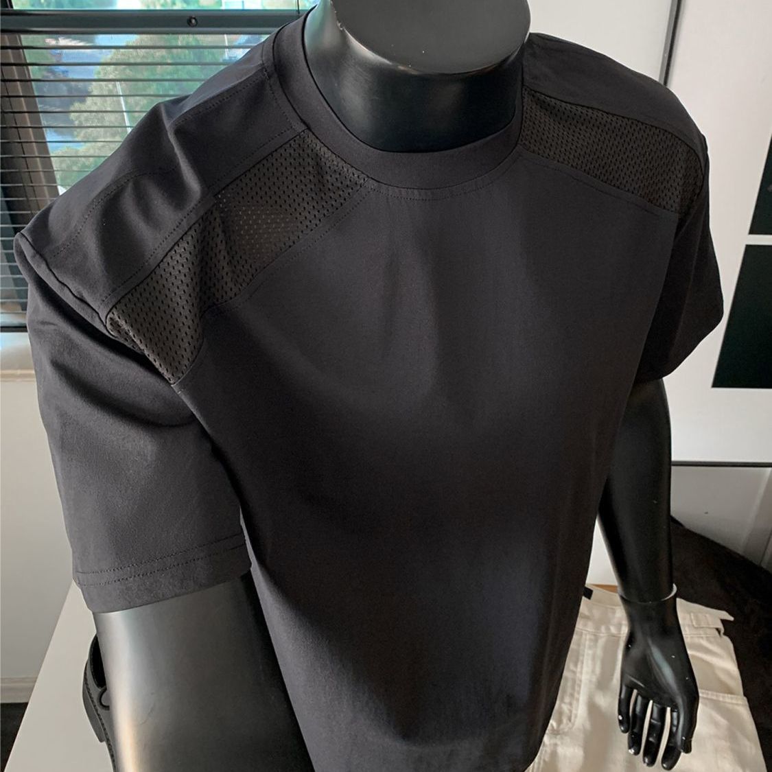 Men's Breathable Patchwork T-Shirt Short Sleeve Crew Neck Top Sports Casual Thin Summer Wear_viptrois.com