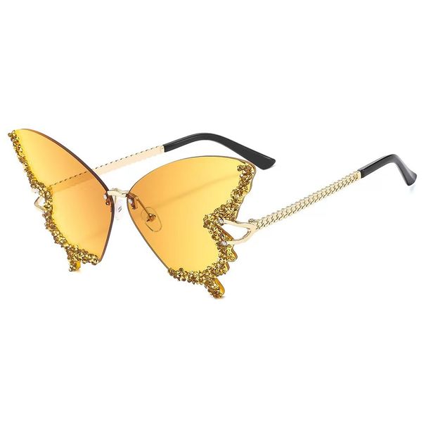 New Butterfly Haped Diamond Inlaid Framele Unglae, Popular On The Internet, Fahionable And Exaggerated_viptrois.com
