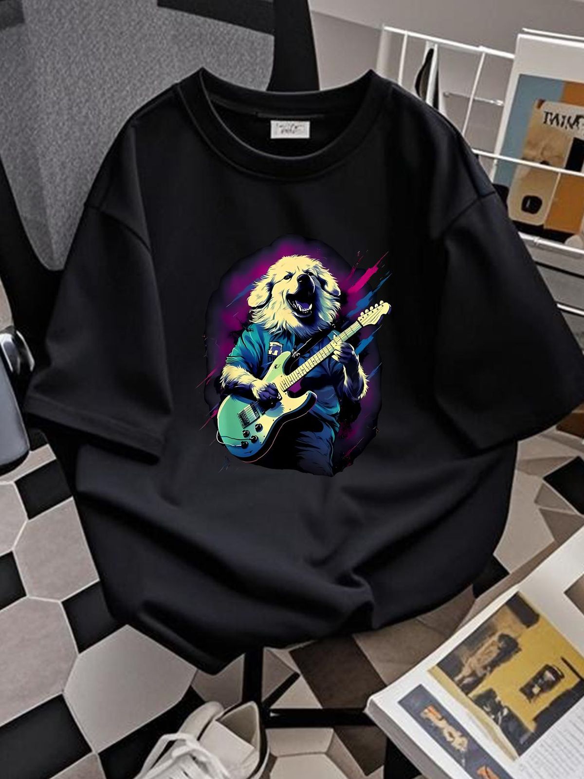 Punk Rock Guitar Great Pyrenees Dog Guitarist T-Shirt Slightly Comfortable Casual Unisex Stylish Homme Designer Clothes Top For Everyday Wear Soft_viptrois.com