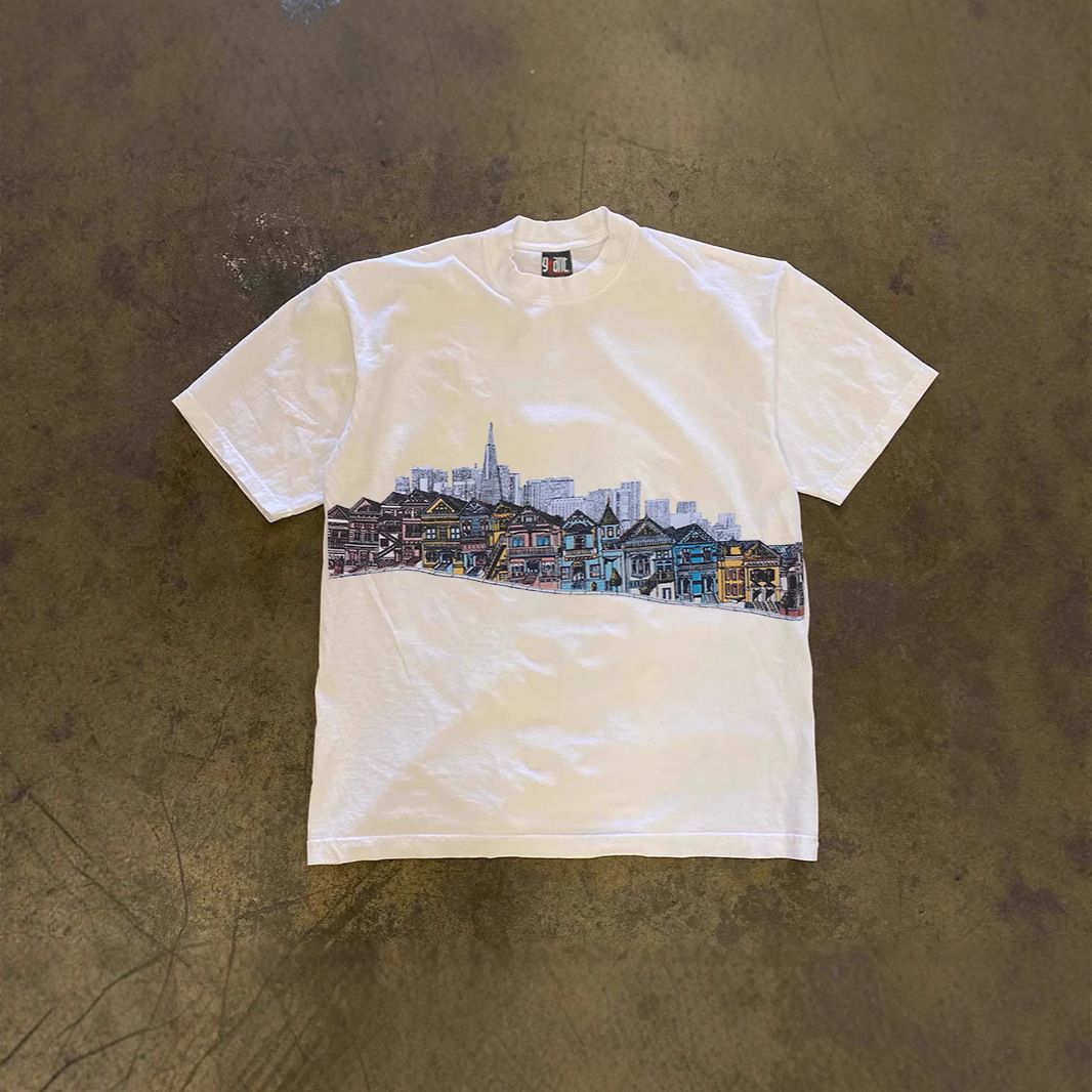 Urban Skyline Oversized Cotton T-Shirt, Heavyweight 250gsm Premium Tee With Cityscape Print, Unisex Streetwear Comfort Fit For Men And Women_viptrois.com