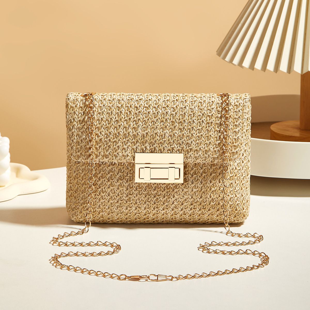 Women's Bags Fashion Messenger Bag Style Trendy Straw Women's Bag Lock Closure Simple Small Square Bag_viptrois.com