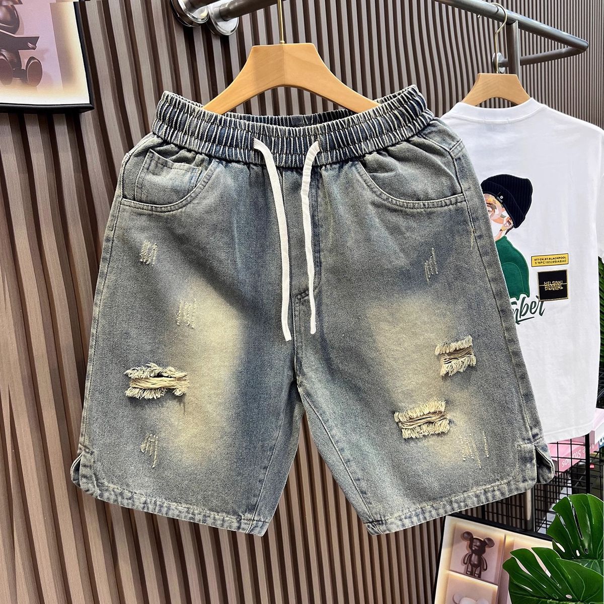 Men's Ripped Denim Shorts for Teenagers Loose Fit American Retro Style Thin Summer Trendy Cool Five Point Pants_viptrois.com