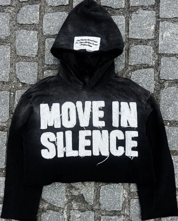 2025 New Anime MOVE Printed Sweatshirt Harajuku Pullover Hoodie_viptrois.com