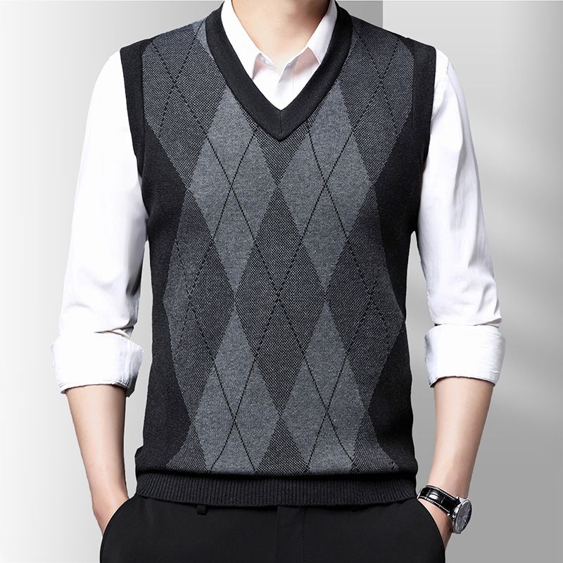 Men's Knitted Wool Vest Sweater V-Neck Diamond Pattern Thickened Sleeveless Pullover For Autumn Winter_viptrois.com