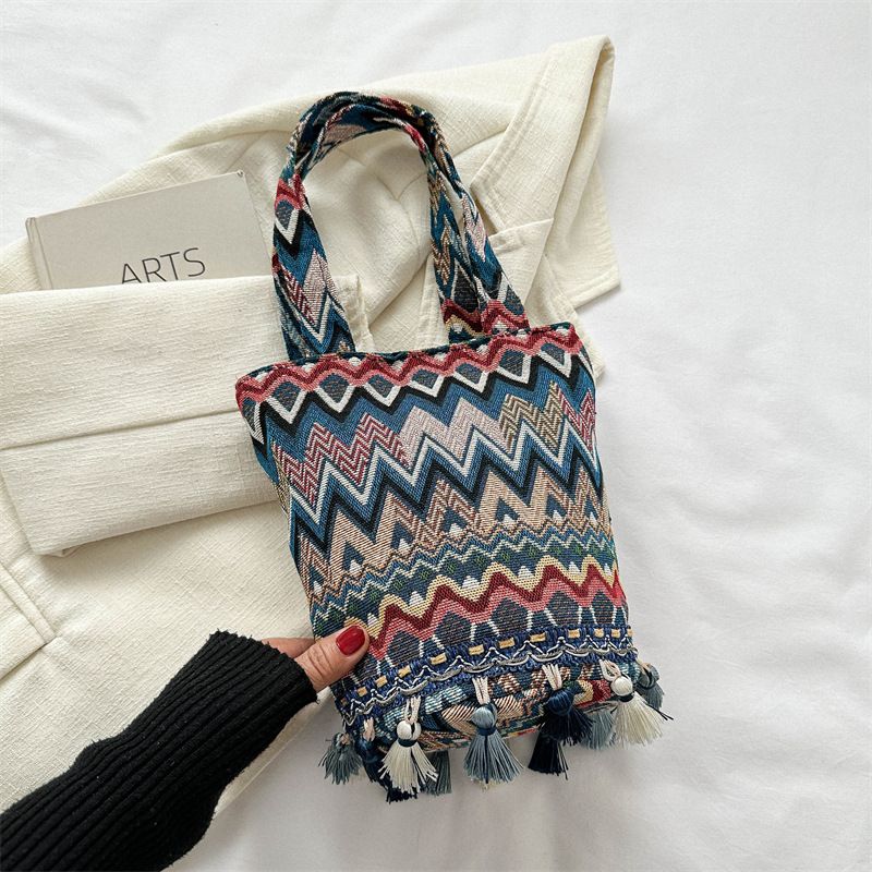 Women's Bucket Bags Stylish And Simple Tassel Ethnic Wind Shoulder Bag Female Leisure Bag Bucket Bag Female_viptrois.com