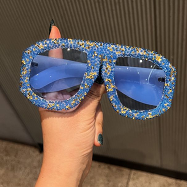 Fashion Retro Sunglasses For Women Luxury Diamond Studded Large Frame Square Personality Catwalk Street Shooting Sunglasses Cross Border_viptrois.com