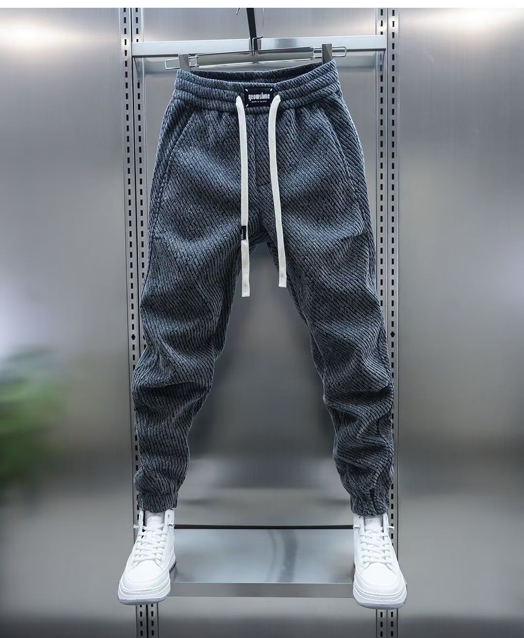 Men's Lightweight Luxury Casual Jogger Pants Elastic Waist Tapered Cuff Breathable Polyester Slim Fit Trousers Urban Streetwear_viptrois.com