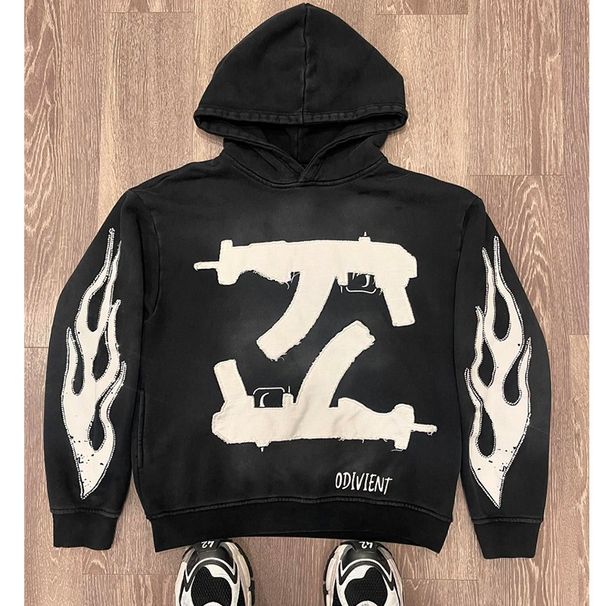 Gothic Streetwear Hoodie – 3D Pistol Print Pullover Sweatshirt (Oversized Fit, Black/Red, S-5XL)_viptrois.com