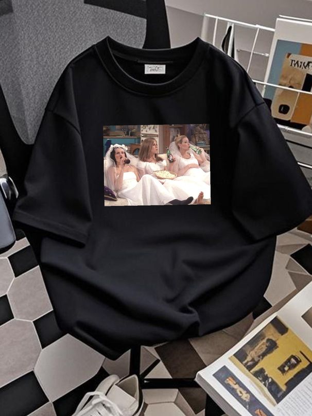 Rachel Monica And Phoebe In Wedding Dress T Shirt Friends Photo TV Series Fans Stylish Slightly Homme Versatile Breathable Designer Clothes Soft_viptrois.com