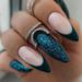 False Nails Fashion Almond Armor Dark Green French Flash Manicure Practice Armor_viptrois.com