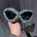 Personalized Large Frame Diamond Studded Sunglasses Retro Trend Glasses Fashion Catwalk Cat Eye Sunglasses European And American Cross Border_viptrois.com