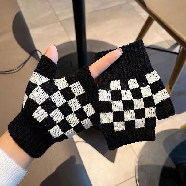 2024 New Couple Black And White Checkerboard Half-Finger Gloves For Women Knitted Winter Student Writing Cycling Warm_viptrois.com