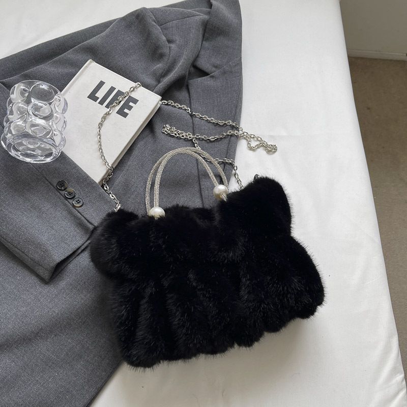 Women's Bags Plush Handbags For Women New Style Niche Crossbody Plush Bag Cloud Bag Diamond Chain Pleated Bag Trendy_viptrois.com