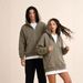 "Men's Zip-Up Fleece Hoodie – 52% Cotton Slim Fit Pullover With Ribbed Hem (Black, Customizable)"_viptrois.com