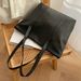 Women's Handle Bags Large-capacity High-grade Tote Shoulder Bag Commuting Travel Design Leisure Bag_viptrois.com