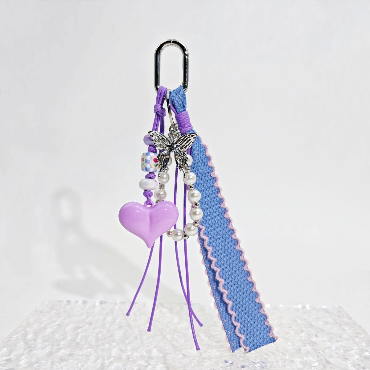 Bag Pendant Hanging Heart-shaped Pendant Metal Butterfly Pearl Chain Pendant_viptrois.com