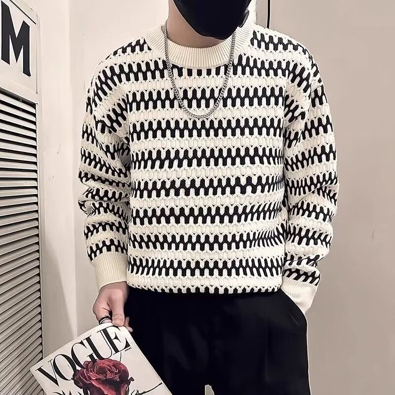 Striped Knit Sweater For Autumn And Winter Round Neck Base, Paired With A Teenage Sweater Underneath_viptrois.com