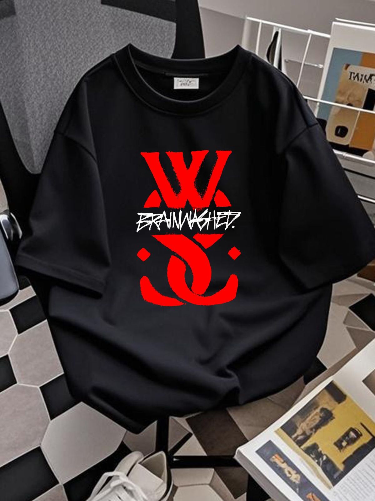 While She Sleeps Unisex T-Shirt: Brainwashed Logo Fashion Stretched Comfortable Casual Top For Everyday Wear Homme Streetwear Graphic Versatile_viptrois.com