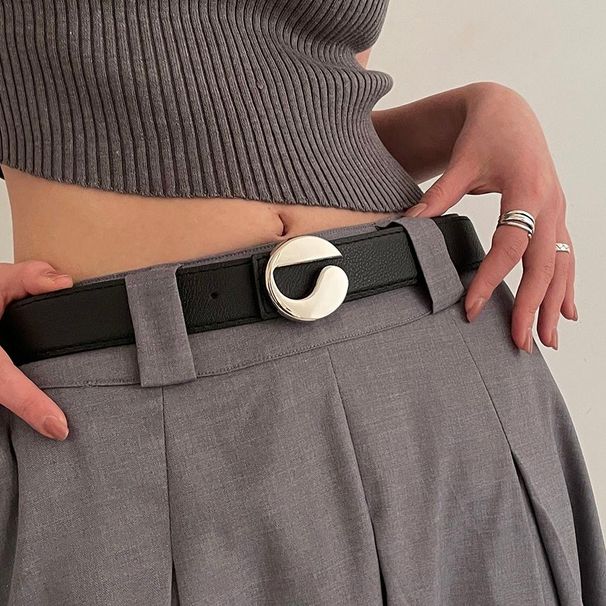 Instagram style metal circular small buckle PU decorative black niche belt for versatile use_viptrois.com