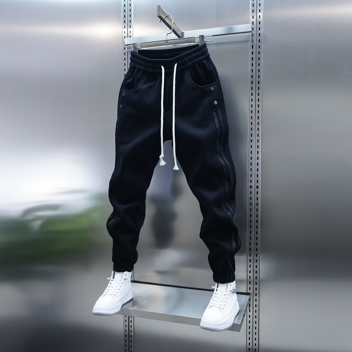 Men's Clothing Spring New Vertical Stripe Casual Pants Men's Trendy Elastic Waist Cuff Pants Fashion Sports Pants_viptrois.com