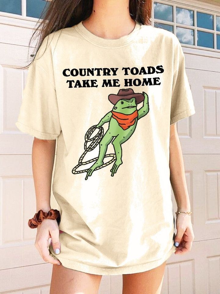 Cowboy Frog Tshirt, Funny Western Froggy Shirt, Cottagecore Froggy Tee, Classic T-Shirt Mens Womens Tees Top_viptrois.com