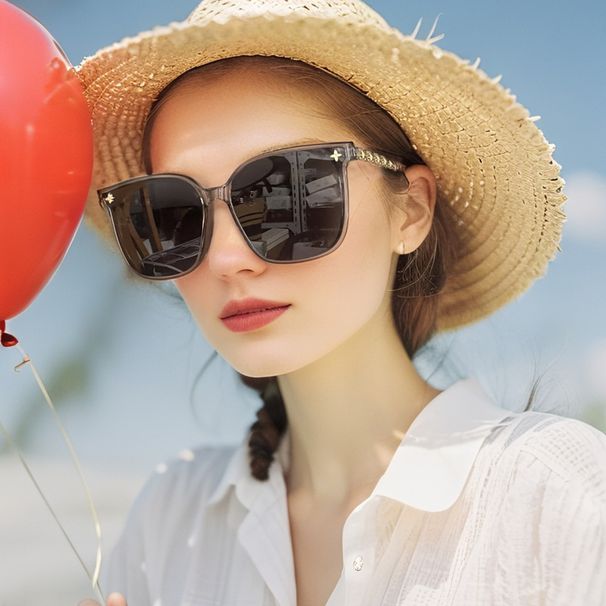 High End Celebrity Sun Protection Sunglasses With Large Temples For Men And Women Fashionable Street Shots Must Have For Seaside Vacations_viptrois.com